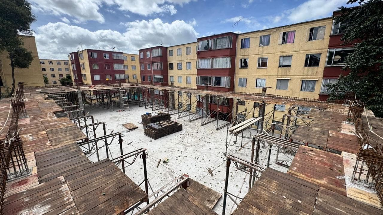 Formaleta de cubierta en construcción, vista aérea